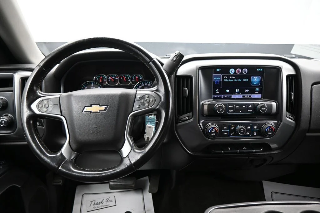 Used 2015 Red Chevrolet LT image 14