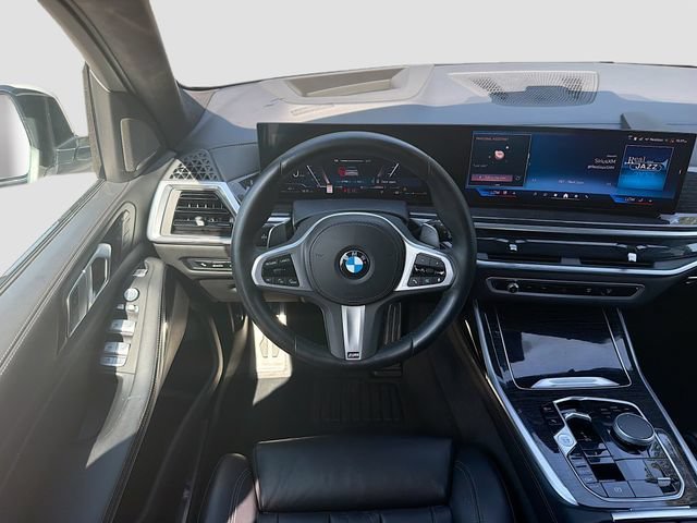 Used 2024 Alpine White BMW xDrive40i image 18