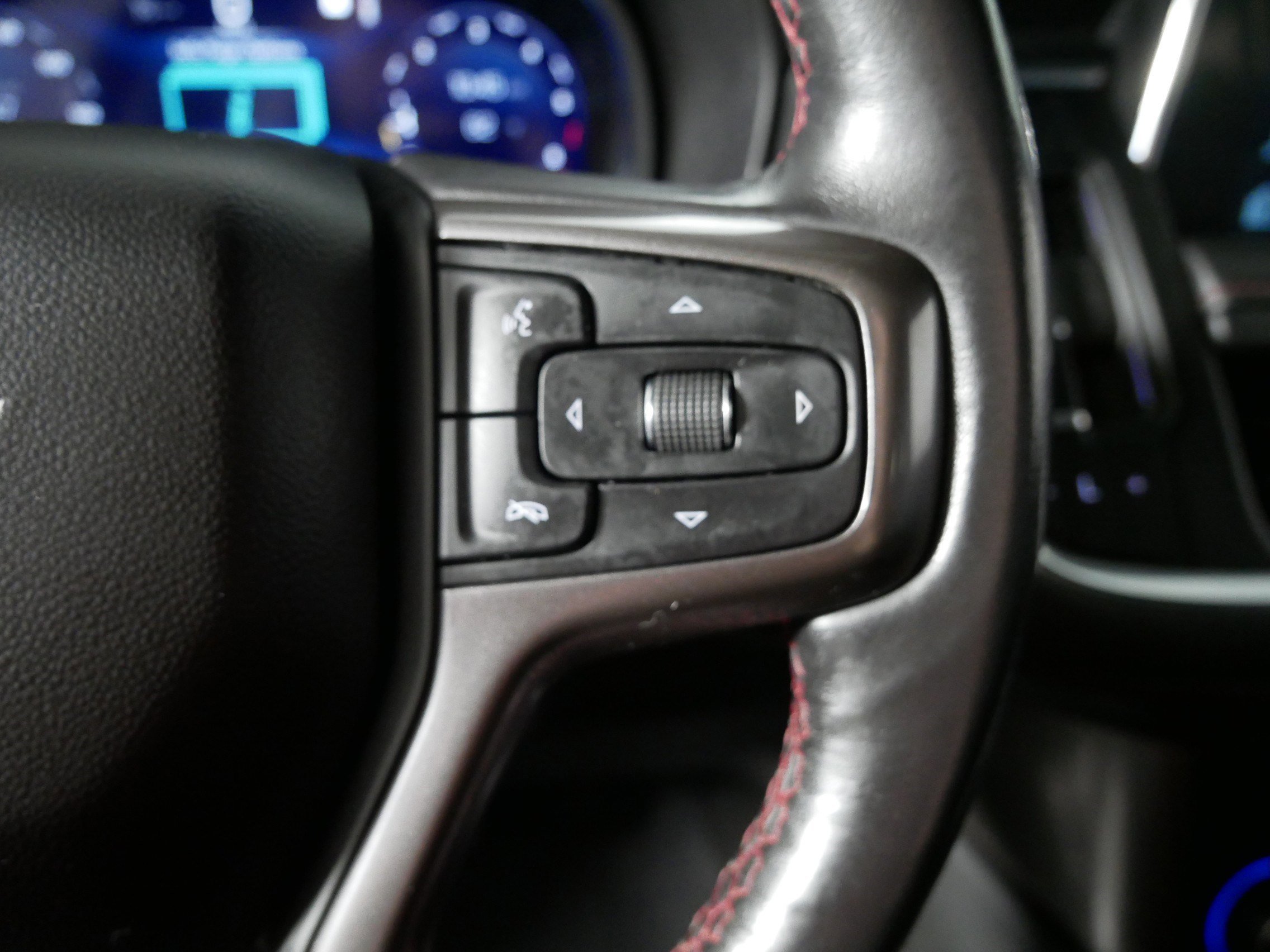Used 2022 Black Chevrolet RST image 28