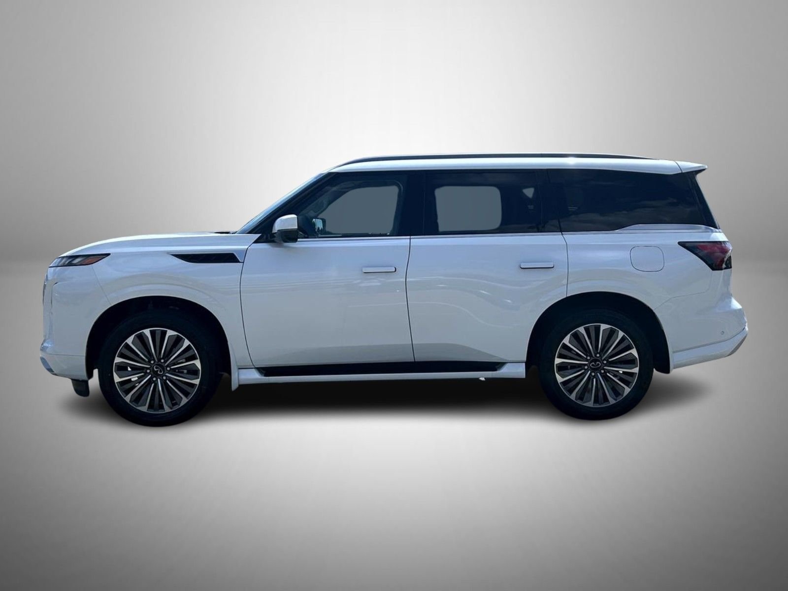 New 2027 RADIANT WHITE INFINITI Luxe 4WD image 8