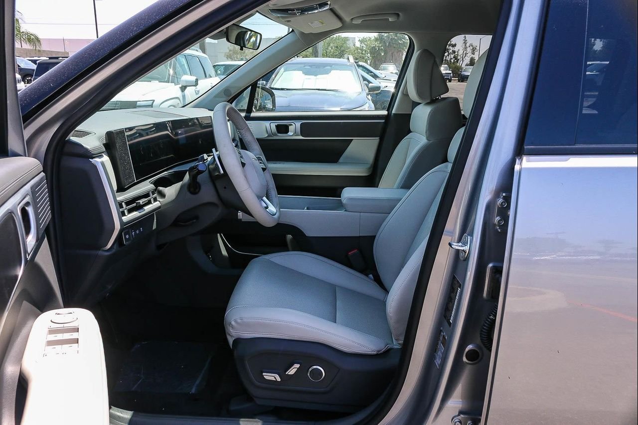 New 2026 Silver Hyundai SEL image 46