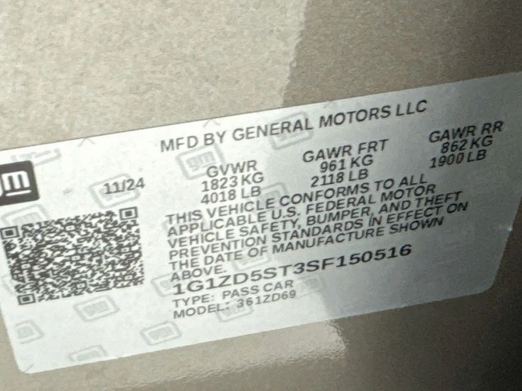 Used 2025 Gray Chevrolet LT image 39