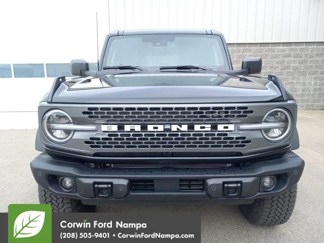 New 2026 Shadow Black Ford Badlands image 8