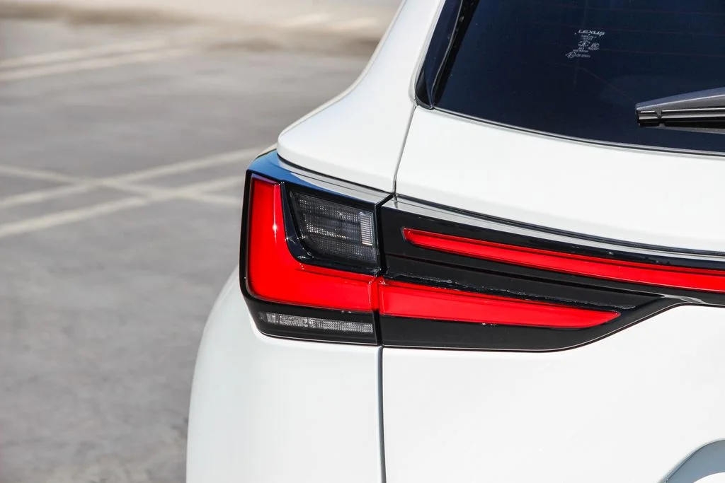 2026 Lexus NX 450h+ F-Sport - Photo 7