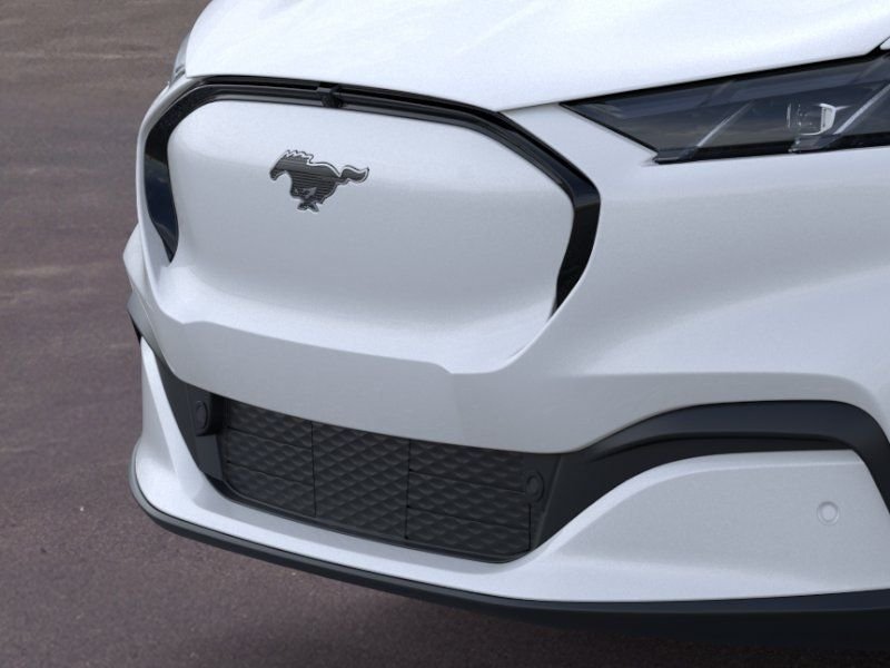 New 2026 Star White Metallic Tri-coat Ford Premium image 28