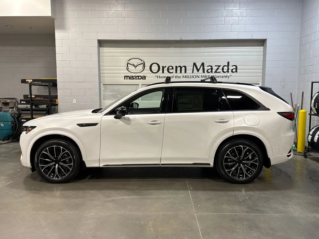 2026 Mazda CX-70 Premium Package - Photo 12