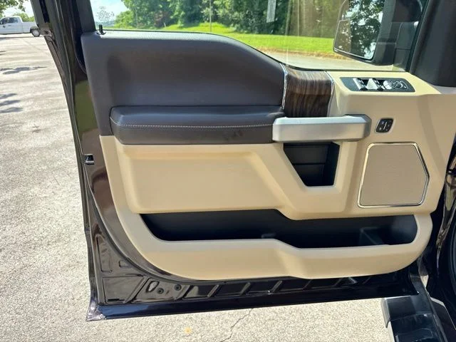 Used 2019 Red Ford Lariat image 14