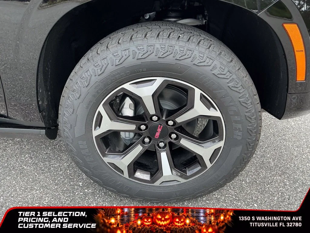 New 2026 Onyx Black GMC AT4 Ultimate image 13