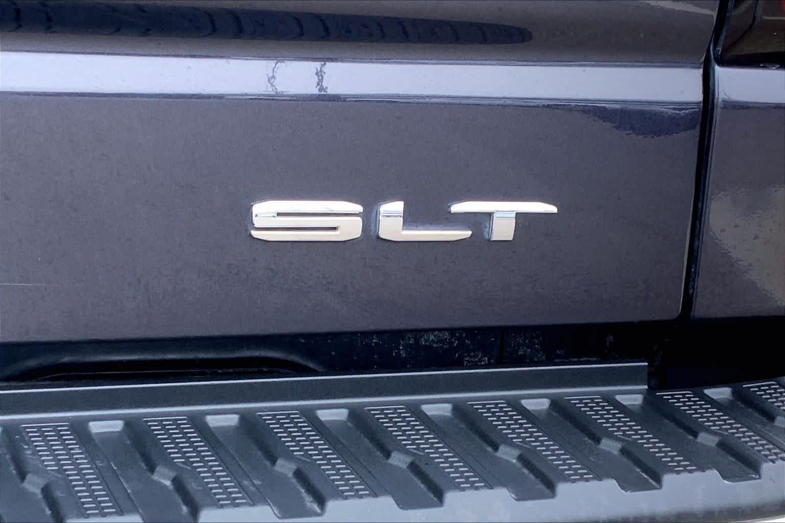 Used 2024 Titanium Rush Metallic GMC SLT image 10