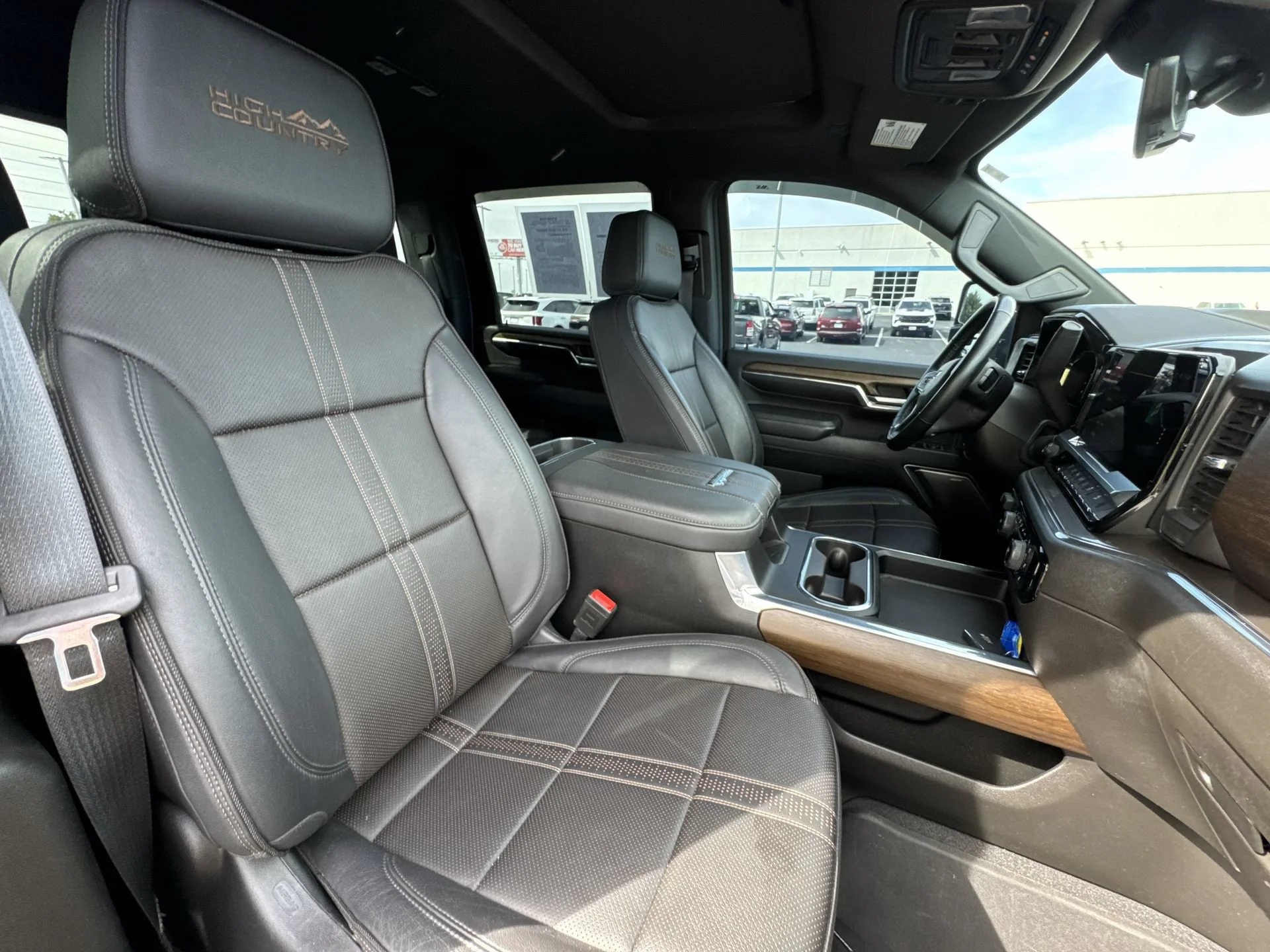 2024 Chevrolet Silverado 3500HD High Country - Photo 25