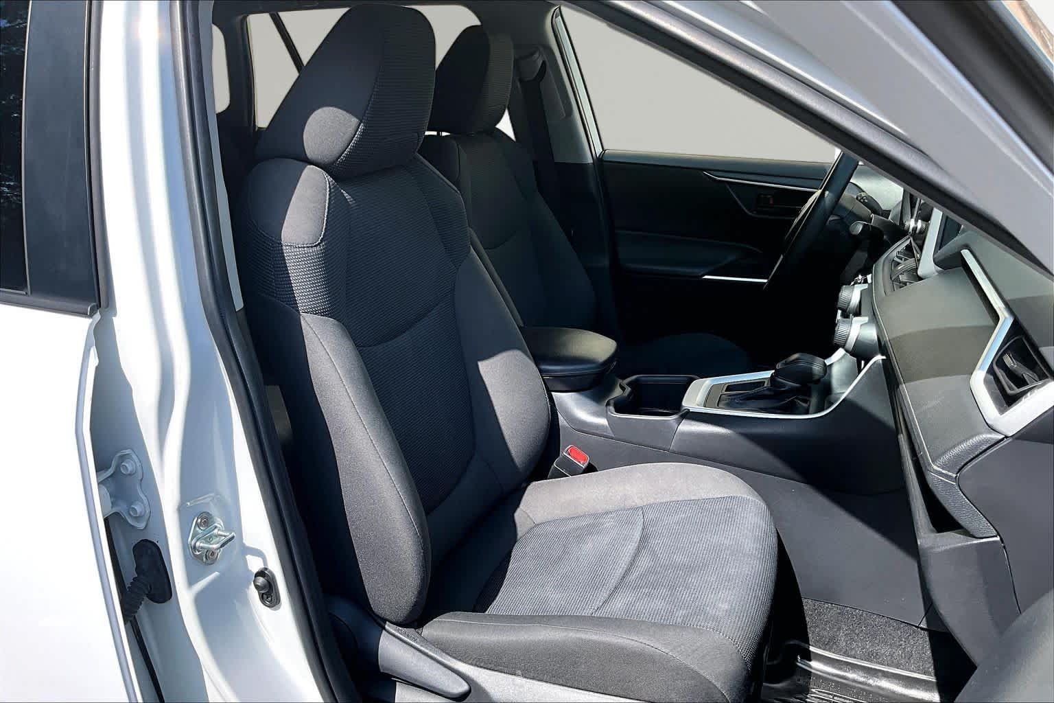 Used 2024 Ice Cap Toyota LE image 9