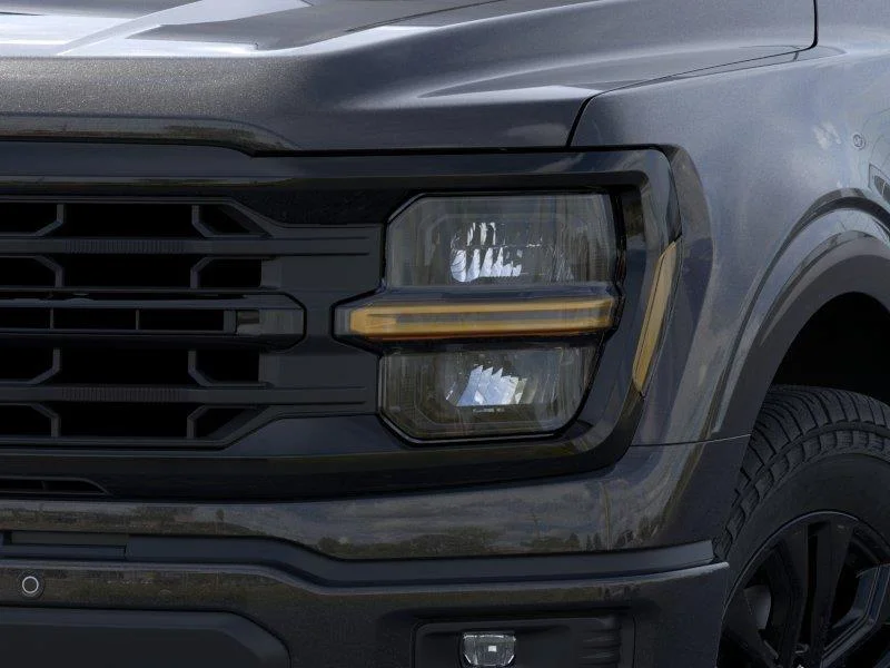 New 2026 Agate Black Metallic Ford XLT image 18