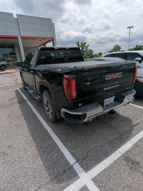 Used 2023 Black GMC SLT image 2