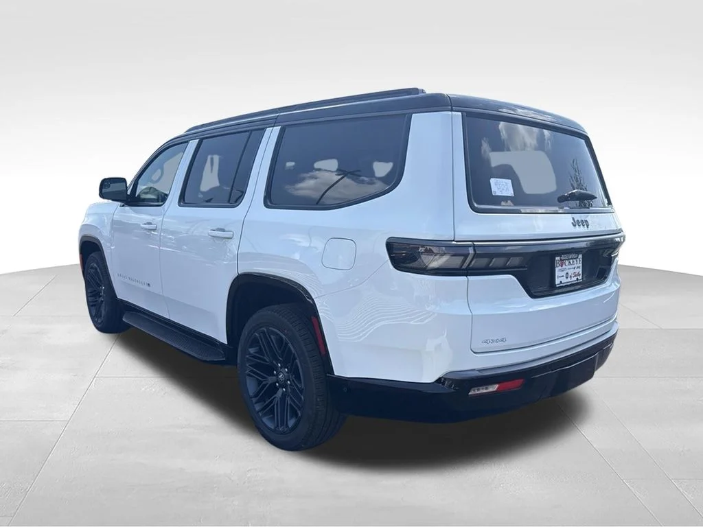New 2026 Bright White Clear-Coat Exterior Paint Jeep Grand Wagoneer image 5