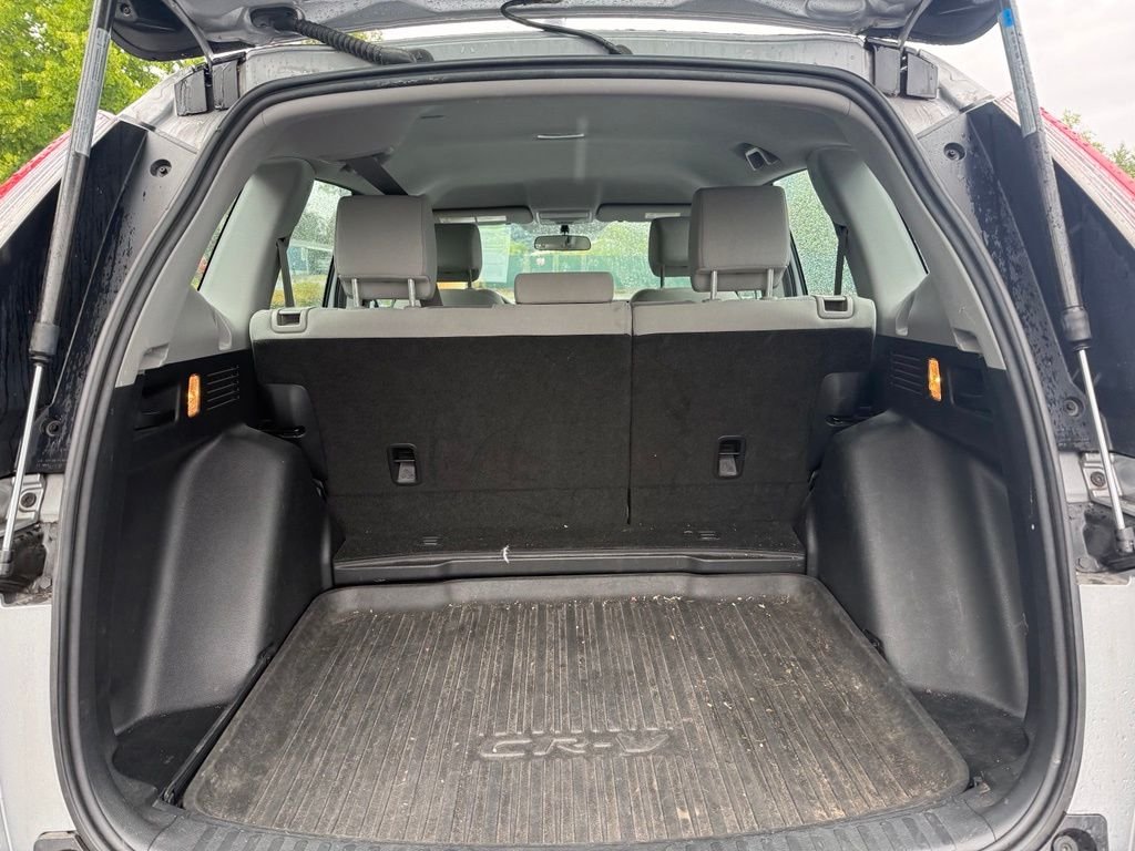 Used 2018 Lunar Silver Metallic Honda LX image 18