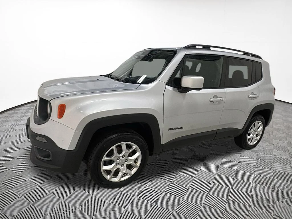 Used 2017 Jeep Renegade Latitude with VIN ZACCJBBBXHPG45197 for sale in Eau Claire, WI
