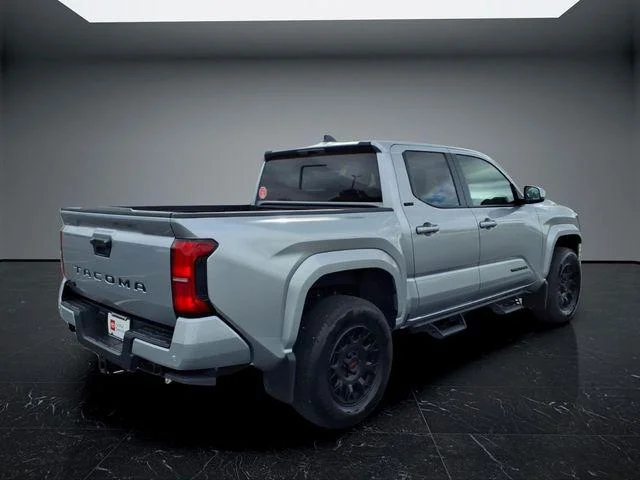 Certified Used 2025 CELESTIAL SILVER Toyota  image 3