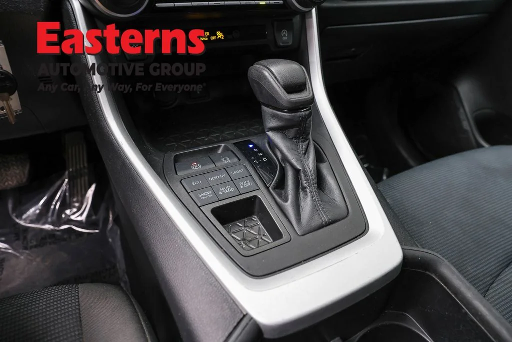 Used 2022 Black Toyota LE image 12