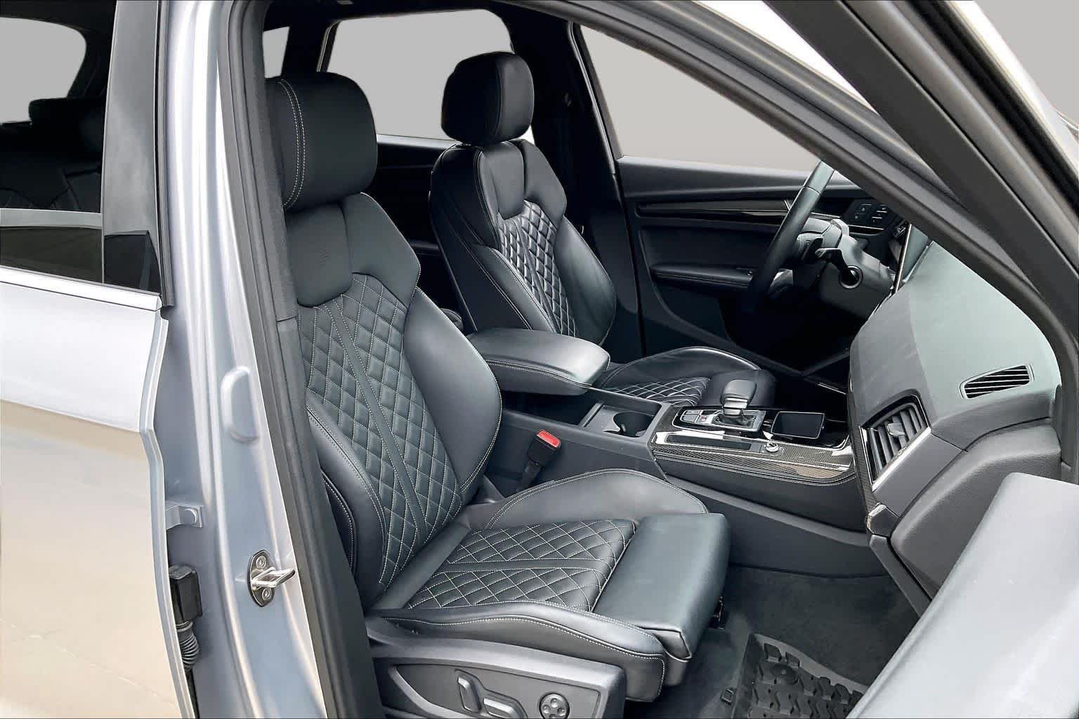 Used 2023 Florett Silver Metallic Audi Premium Plus image 10