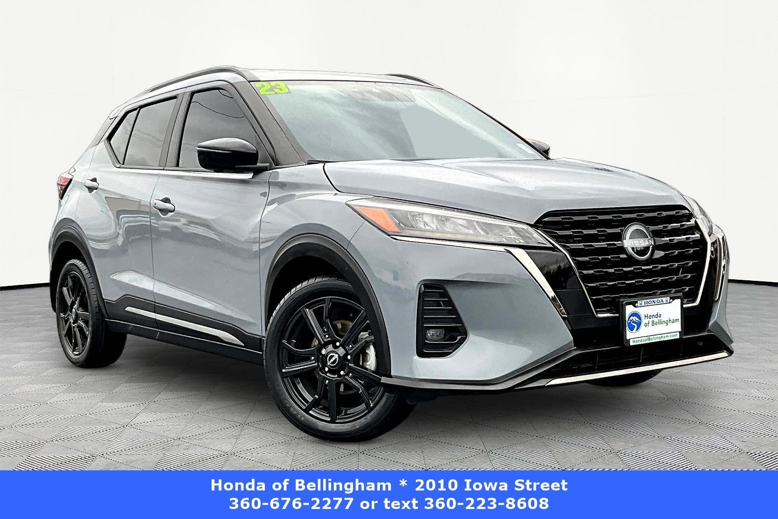 2023 Nissan Kicks SR