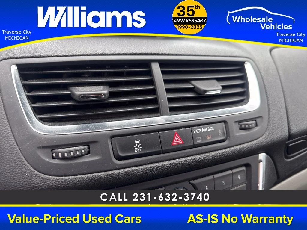 Used 2015 White Pearl Metallic Buick Base image 28