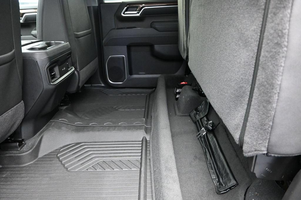 2026 Chevrolet Silverado 1500 LT - Photo 17