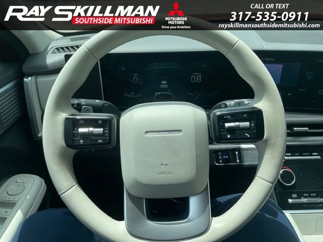 Used 2025 Red Hyundai SEL image 13