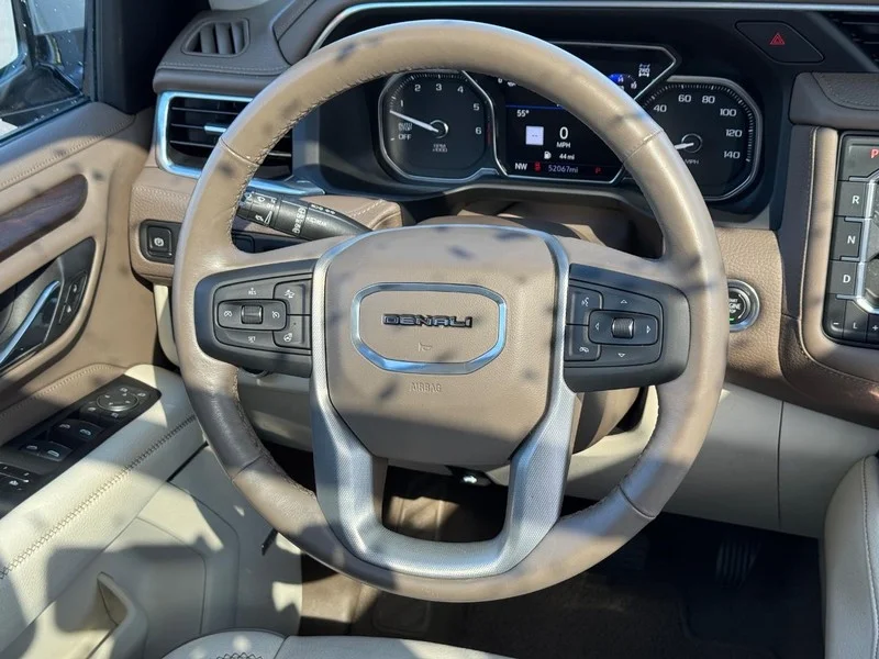 Used 2021 Beige Pearl Metallic GMC Denali image 13