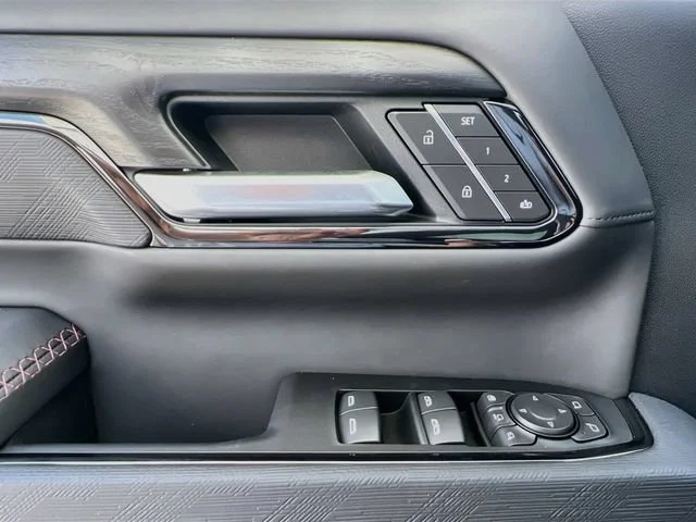 New 2026 Sterling Metallic GMC AT4X image 13