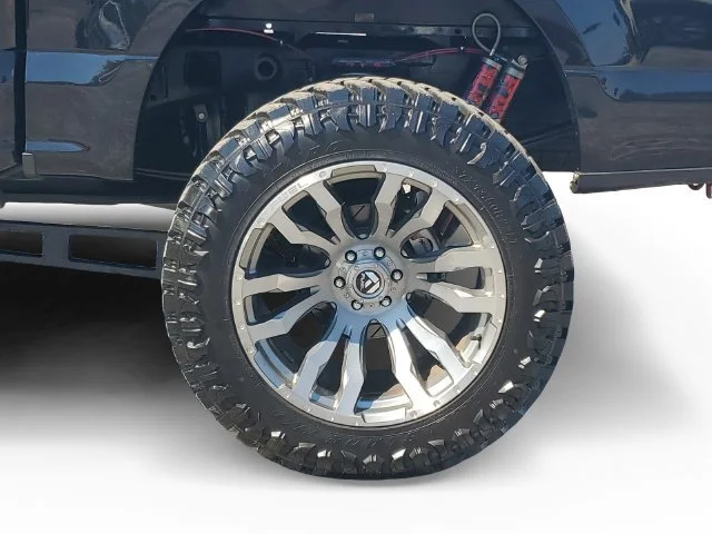 Used 2018 Shadow Black Ford XL image 34
