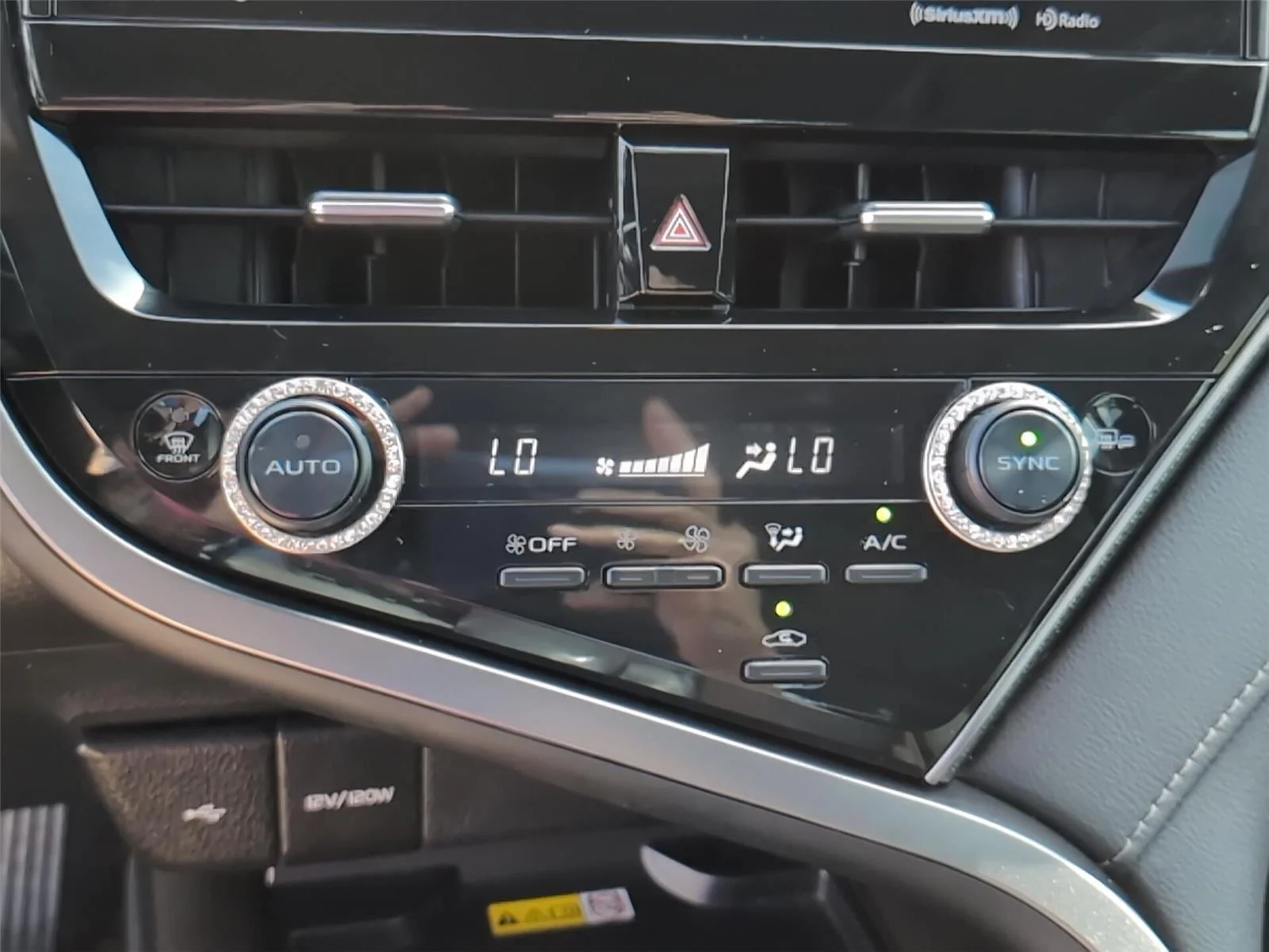 Used 2023 Wind Chill Pearl Toyota XSE image 25