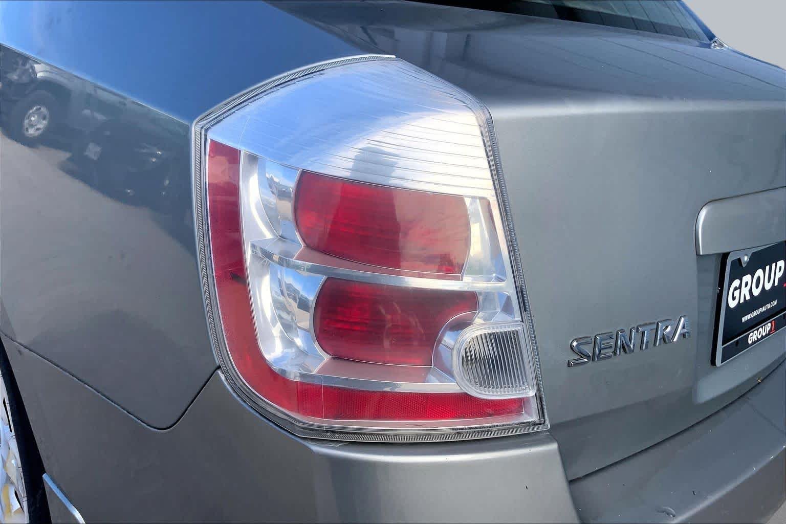 Used 2007 Blue Onyx Metallic Nissan 2.0 SL image 27