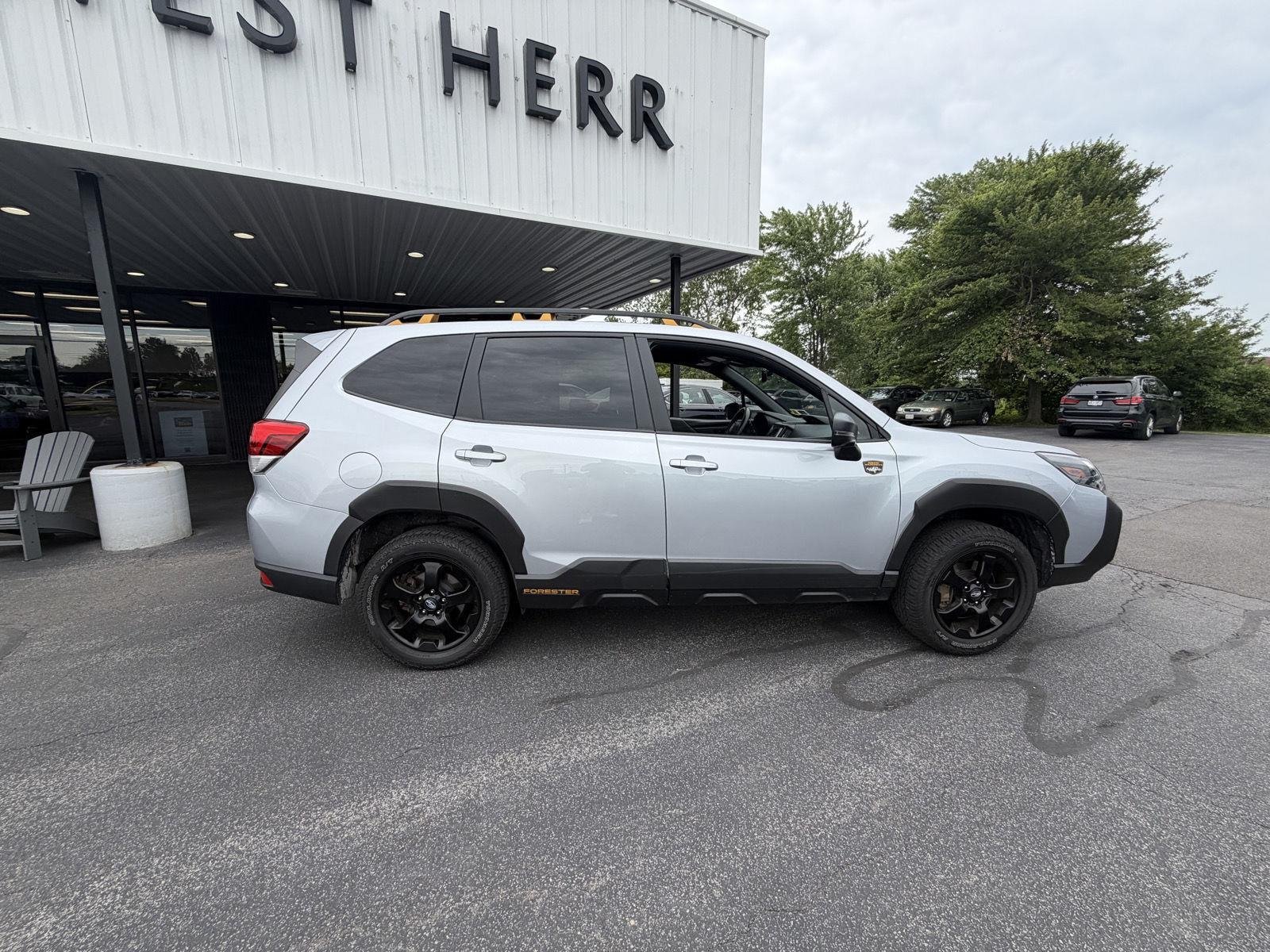Used 2024 Magnetite Gray Metallic Subaru Wilderness image 12