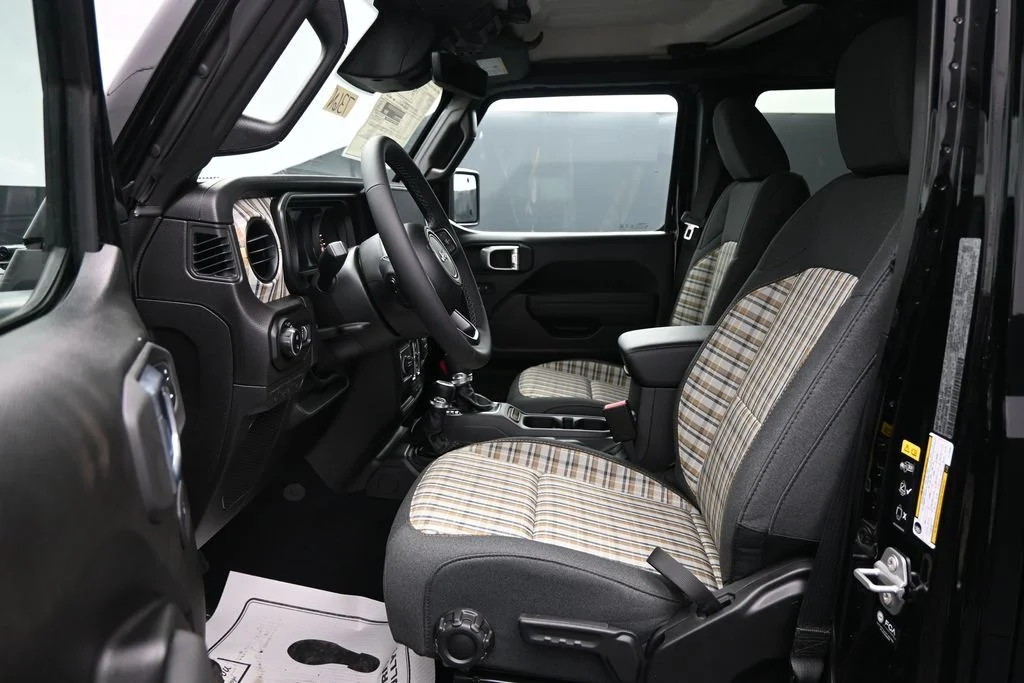 New 2026 Black Jeep 85th Anniversary Edition image 9