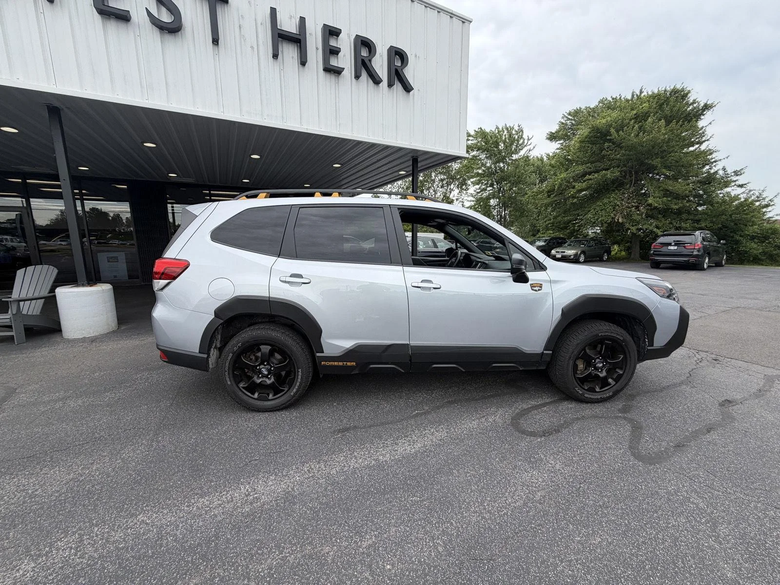 Used 2024 Magnetite Gray Metallic Subaru Wilderness image 12