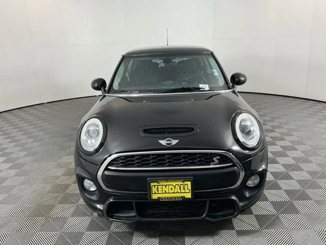 Used 2015 MINI Cooper S with VIN WMWXP7C52F2A39289 for sale in Marysville, WA