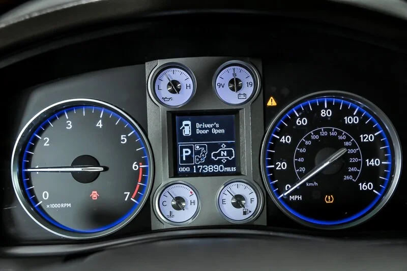 Used 2009 Starfire Pearl Lexus  image 22