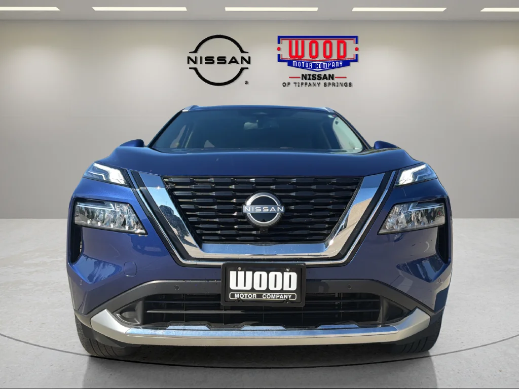 Certified Used 2023 Caspian Blue Metallic Nissan Platinum image 6