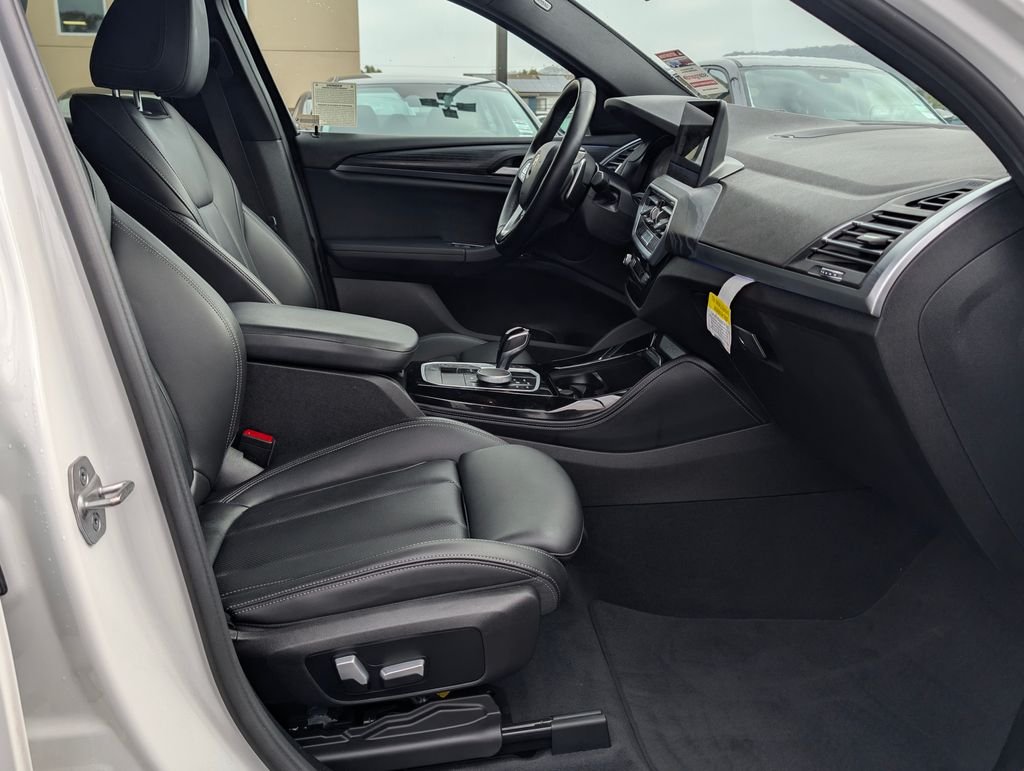 2022 BMW X4 30i - Photo 10