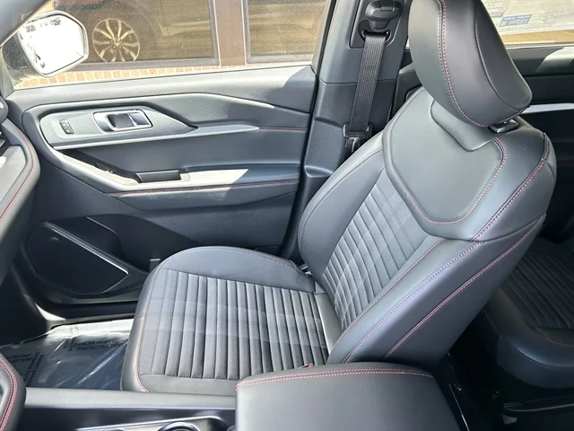 New 2026 Carbonized Gray Metallic FORD ST-Line image 16