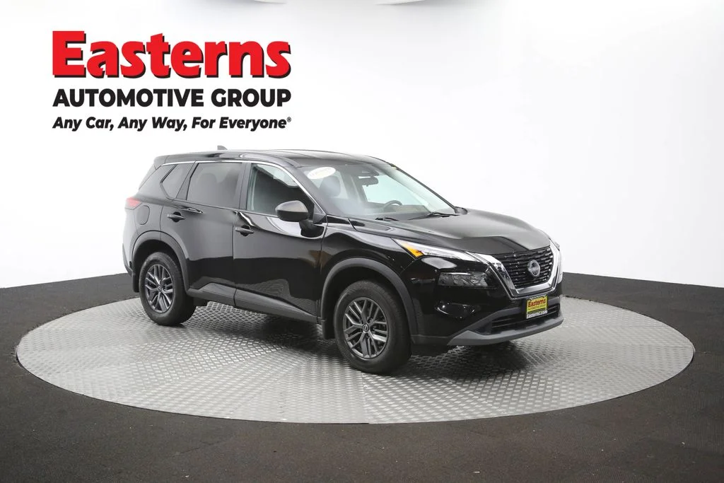 Used 2023 Black Nissan S image 50