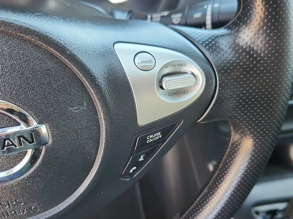 Used 2019 Super Black Nissan S image 20