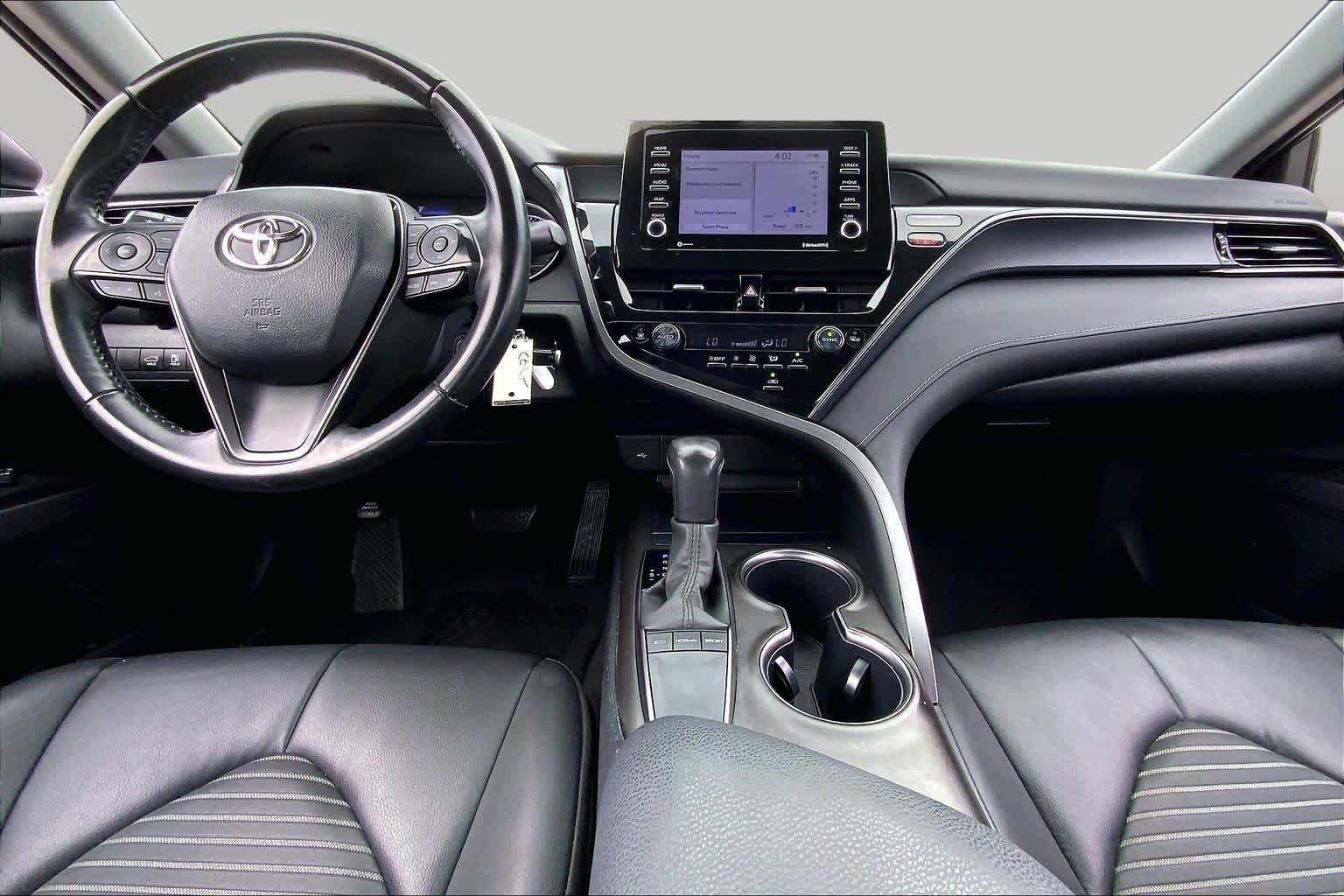 Used 2023 Predawn Gray Mica Toyota SE image 15