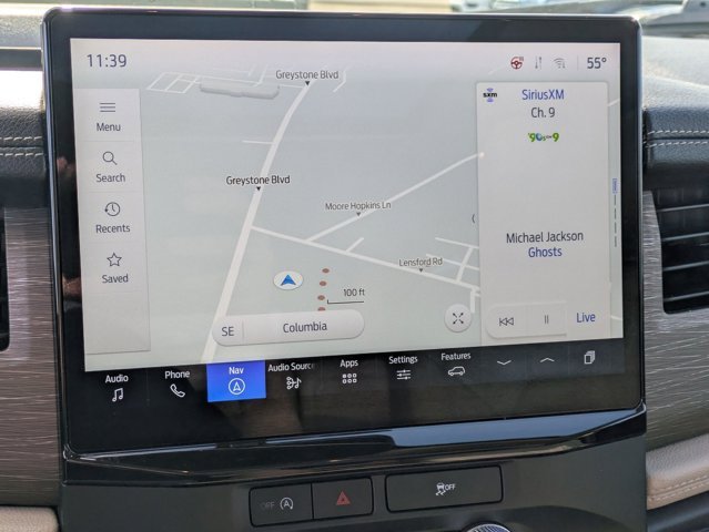 Used 2023  Ford  image 32