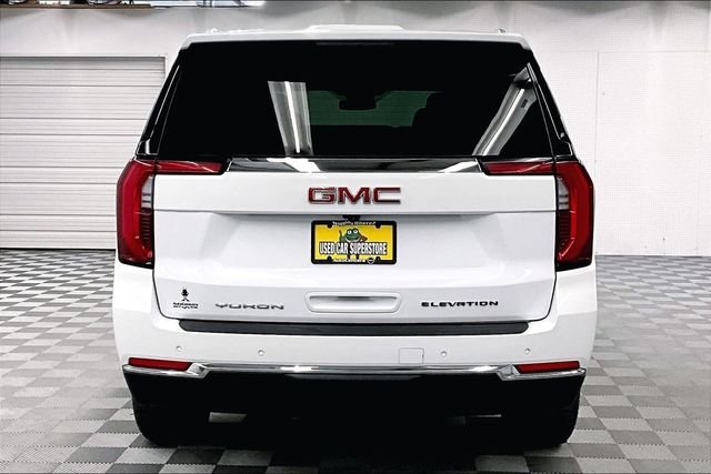 Used 2025 Summit White GMC Elevation image 5