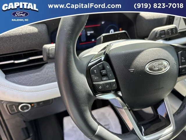 Used 2025 Gray Ford Platinum image 23