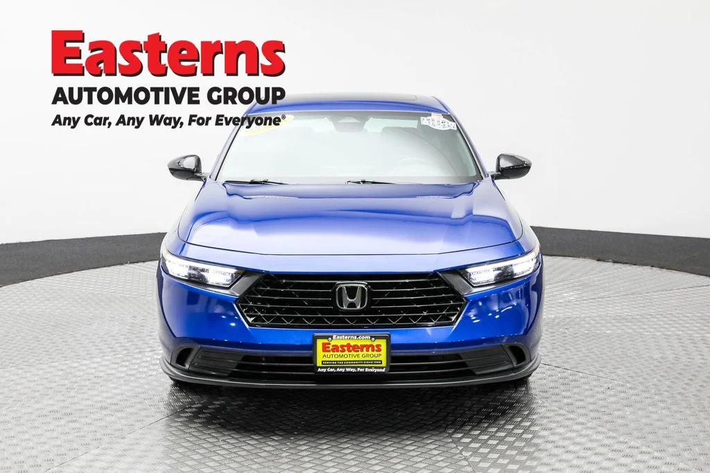 Used 2023 Blue Honda Sport image 2