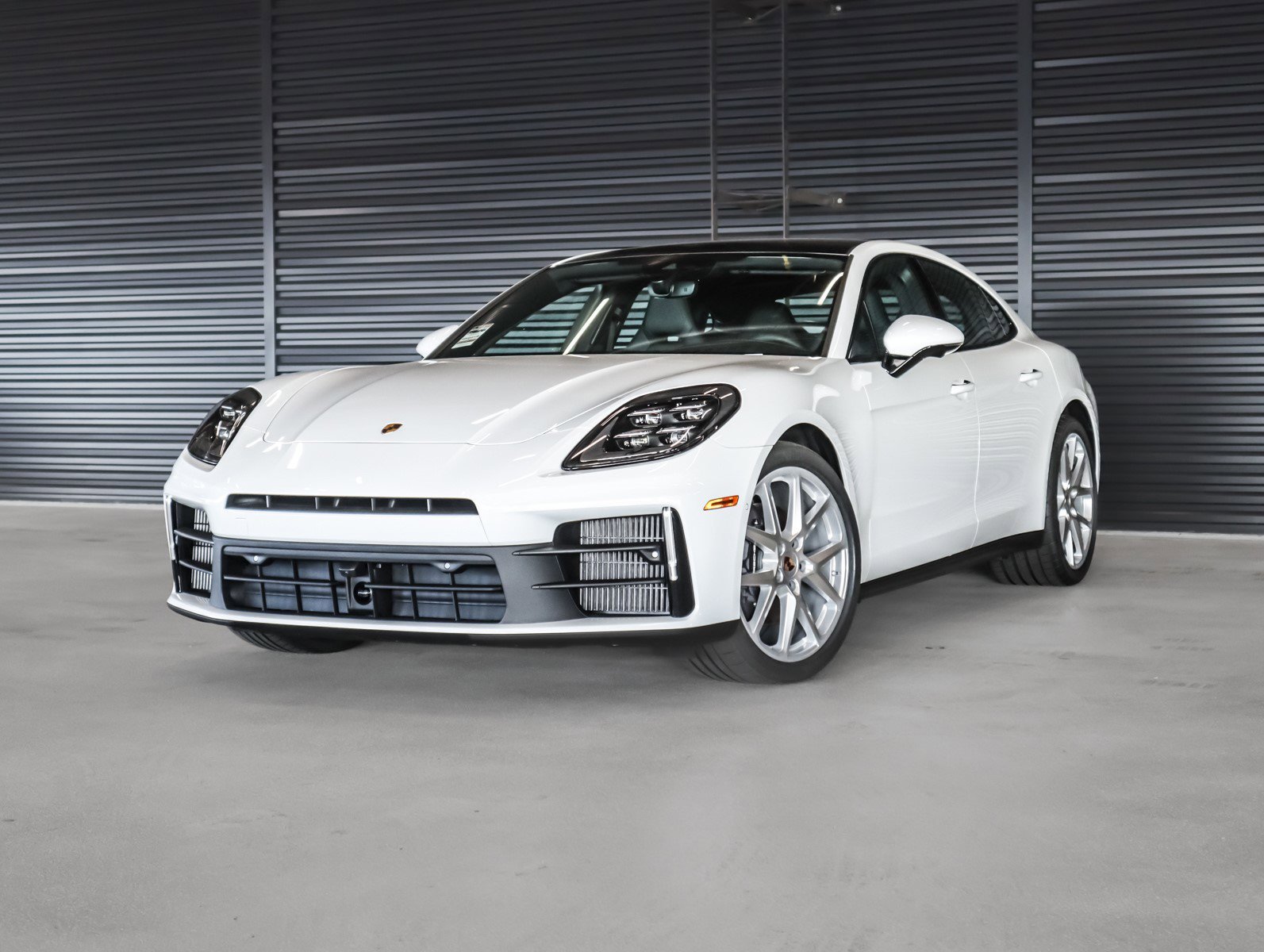 2026 Porsche Panamera