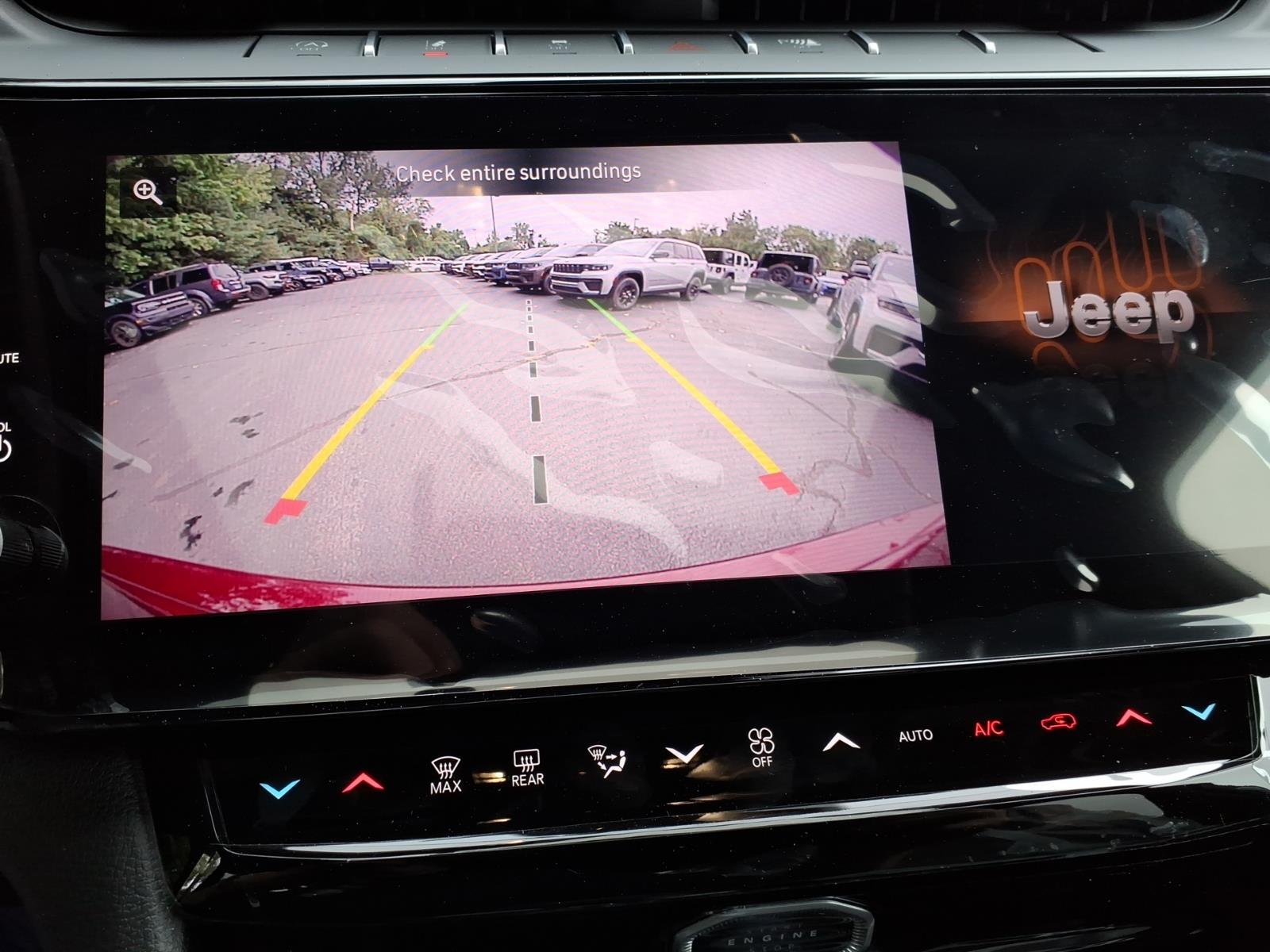 New 2026 Velvet Red Pearl-Coat Exterior Paint Jeep Limited image 15