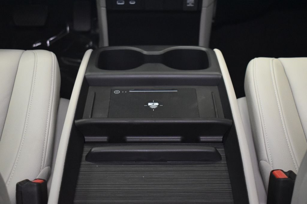 New 2026 Solar Silver Metallic Honda EX-L image 13